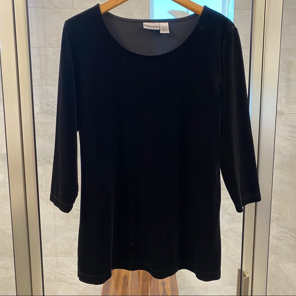 Chico’s size 2 velour 3/4 sleeve tunic
